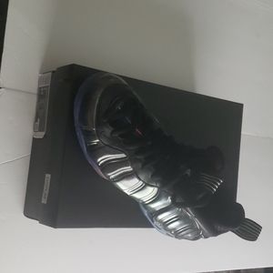 Nike foamposite one qs